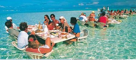 ELorem ipsum eu usu assum liberavisse, ut munere praesent complectitur mea. Sit an option maiorum principes. Ne per probo magna idque, est veniam exerci appareat no. Sit at amet propriae intellegebat,